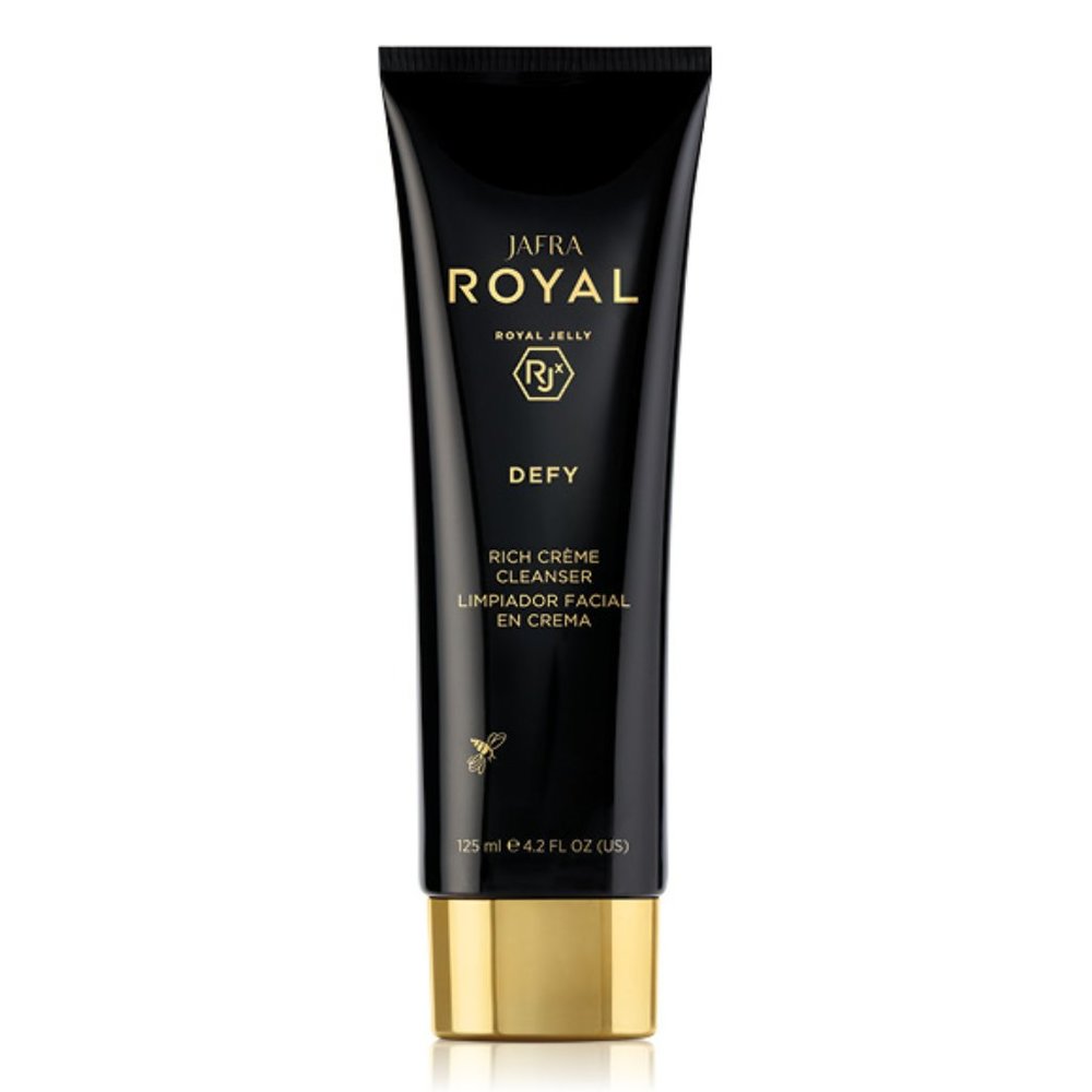 JAFRA ROYAL Defy Rich Créme Cleanser